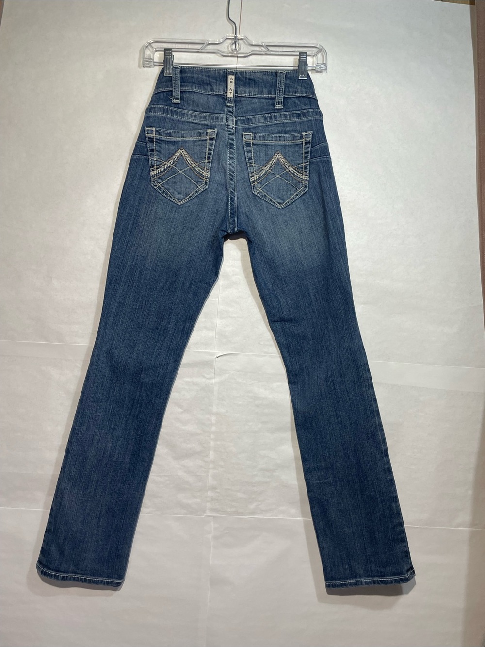 Ariat Women's 26S R.E.A.L. Straight Icon Jeans "Rainstorm" Wash VGUC - Picture 2 of 10